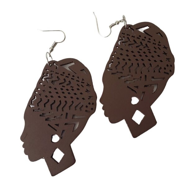 Bohemian Wooden Drop Lightweight Dangle Earrings - Picture 3 of 8